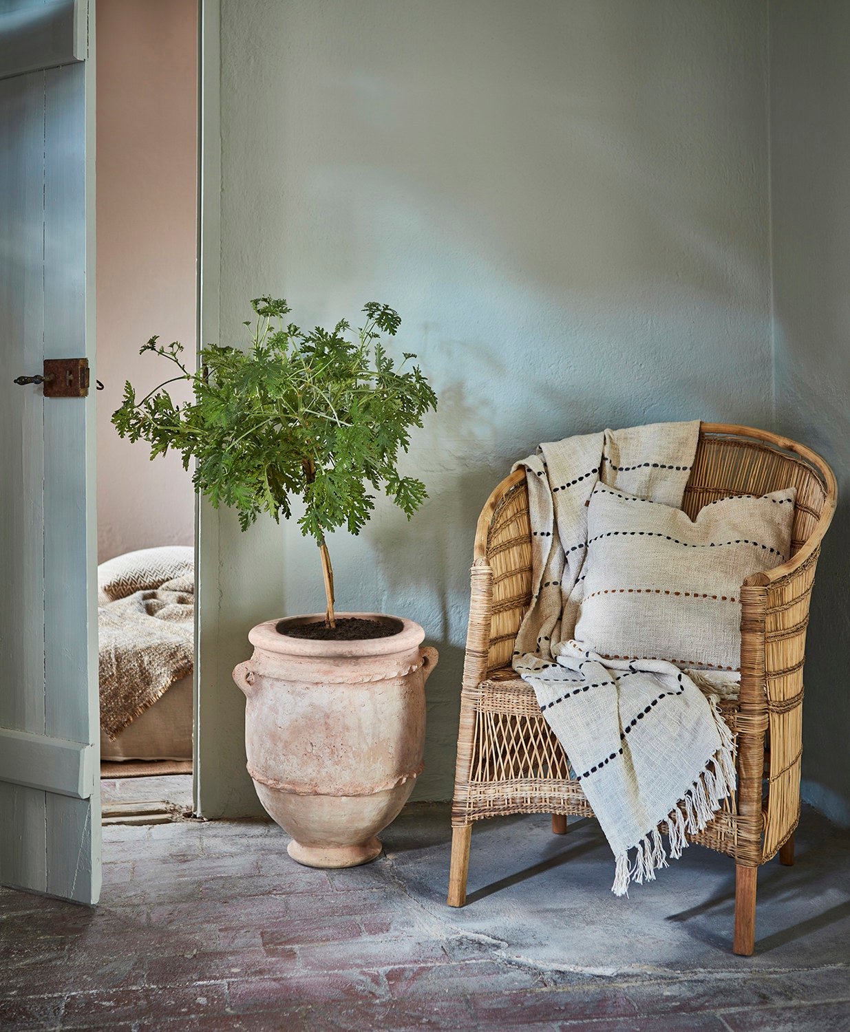 MAJA Filt, Elfenben/svart/senapsgul