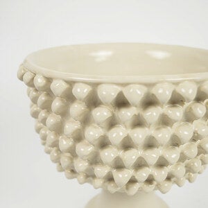 Dekorativ skål på fot beige H: 29,5 cm