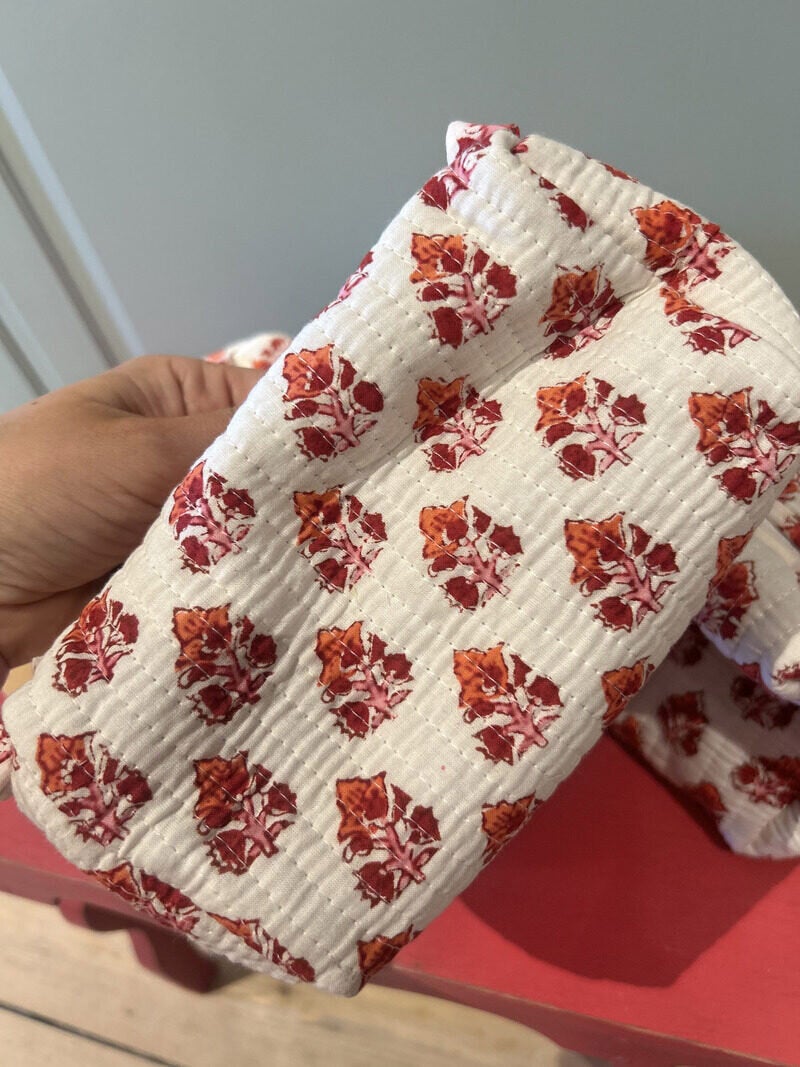 Necessär 3 st, Vit med rosa blommor