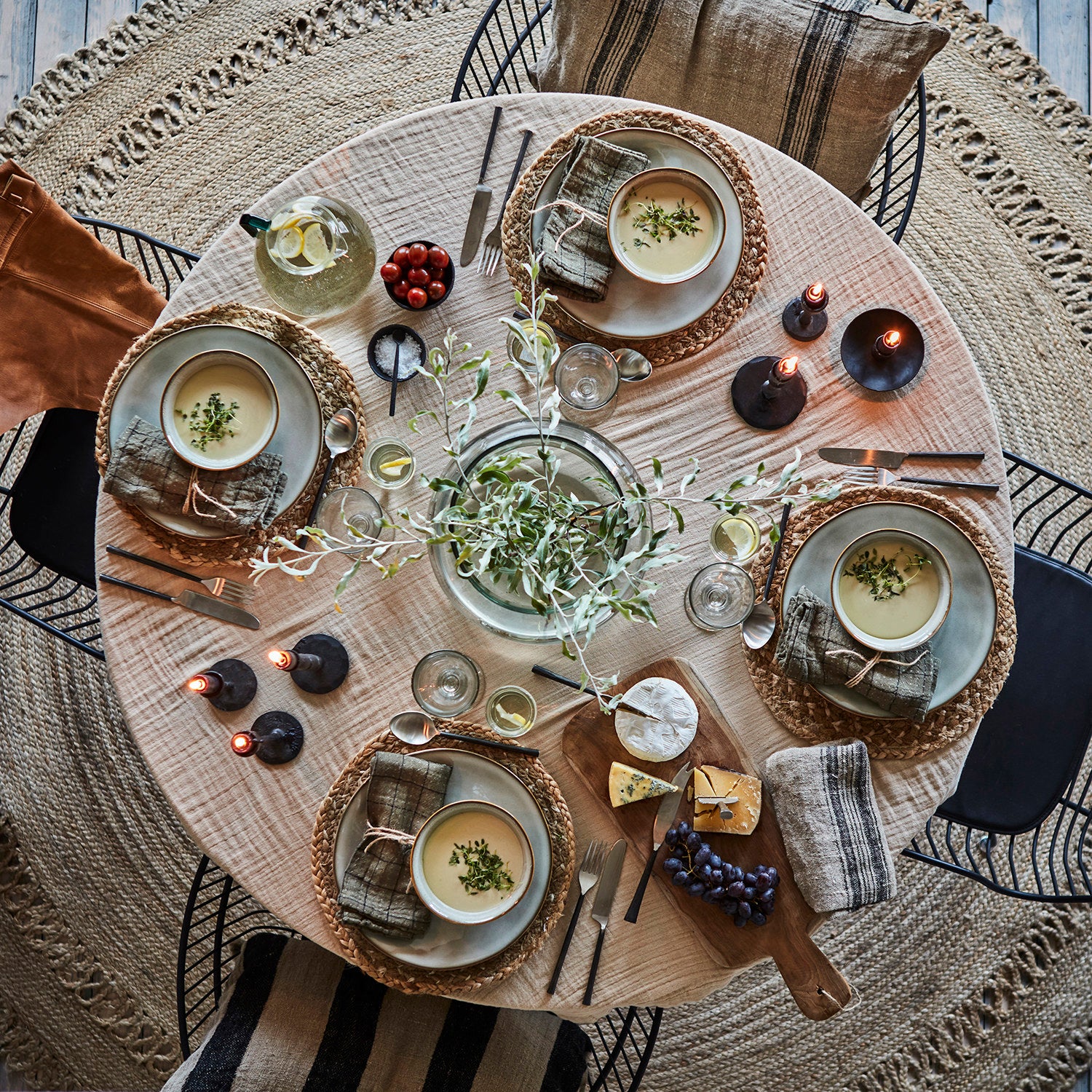 ELSA Bordsduk, Mörkbeige