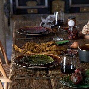 Riviera Hydrangea leaf - forest green 22cm