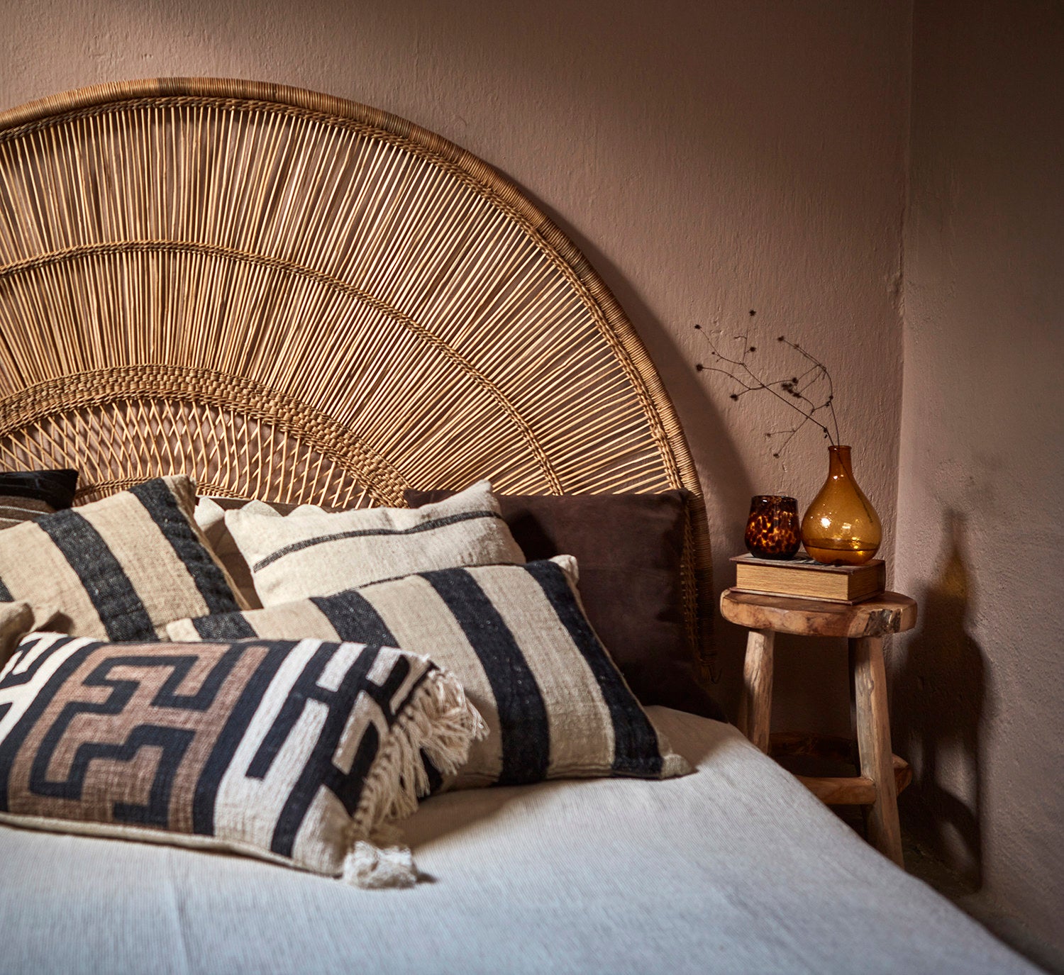 FERNANDO Kuddfodral, Natur/svart/rost