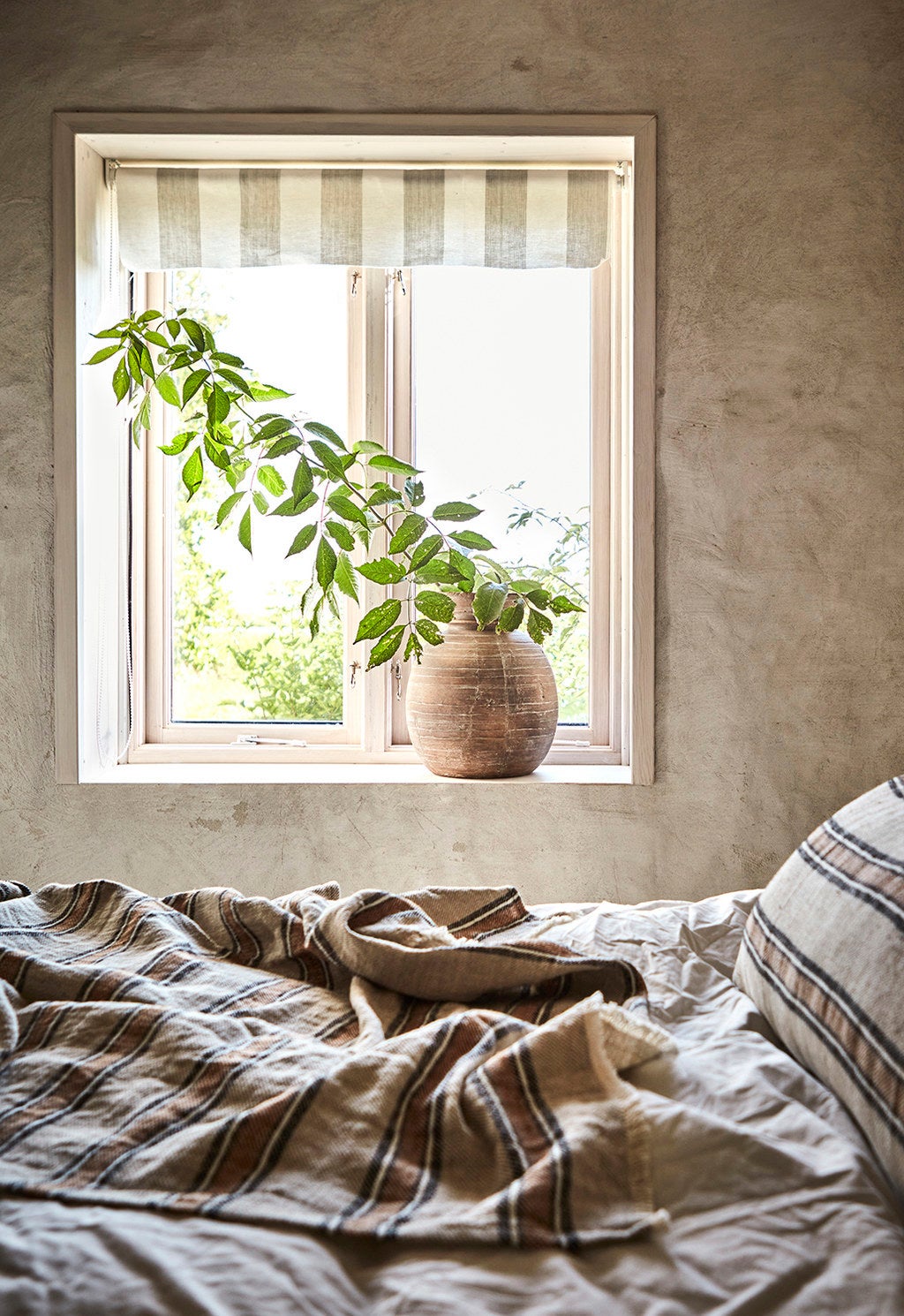 CAMILLE Urna M, Brun