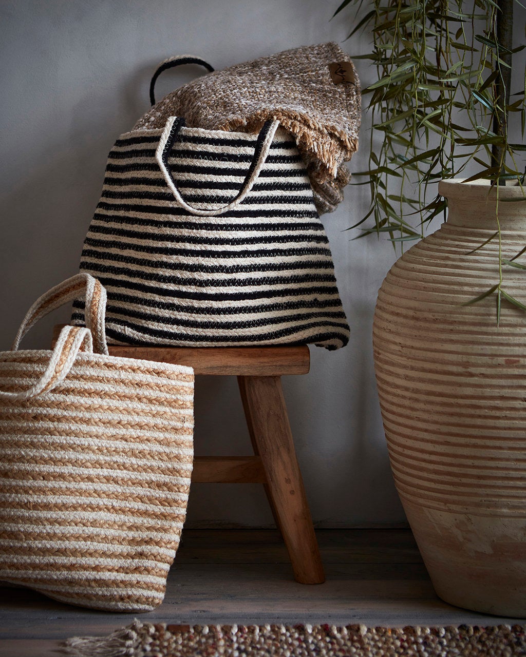 THEO Urna, Terrakotta Ø21/26xH18